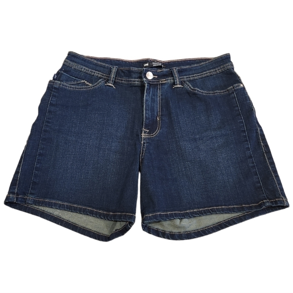 WOMEN'S Lee Modern Series Midrise Fit 5" Dark Wash Shorts, size 12